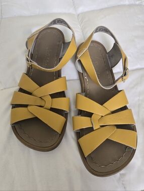 Saltwater Sandals, 3 Youth